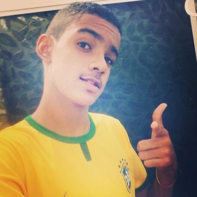 angeloandradez's profile picture. O fraco não alcança a meta.