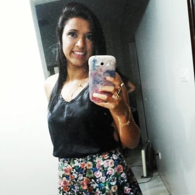 Sou uma dessas pessoas sem graça. Que se irrita fácil com barulhos, se sente tímida em multidão...