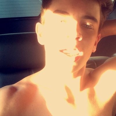Follow @karismagno bc you got a free Follow