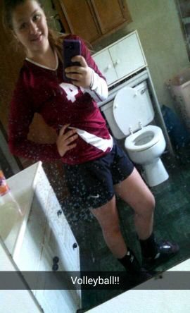 Basketball #23 Volleyball #14 Softball #4 Taken Junior insta: Skayler23 follow me