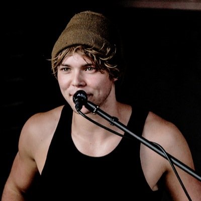 follow @spellbindluke