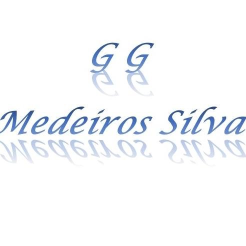 Amo fazer frases e posta meus pensamentos.