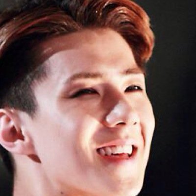 FOLLOW @EX0WINNER