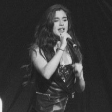 hi hello since dinah follows you could you please RT this? https://t.co/uXIqGhAfoc