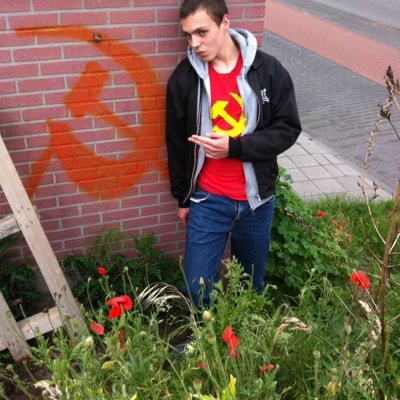 Communistenswek's profile picture. R.I.P comrades Lenin, Stalin, Hoxha, Tito, Guevara en Chavez
Hardcore 4 life #gabber