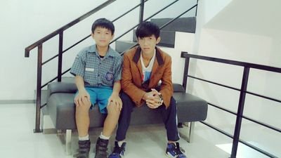 WeChat: Leo Dewa Asmara | Line: -Leoooo-  | PIN BB: 74BC463D | Buddha | Palembang City, indonesian (http://t.co/0BxRun1GCq) 03 agustus 1999 | methodist 1