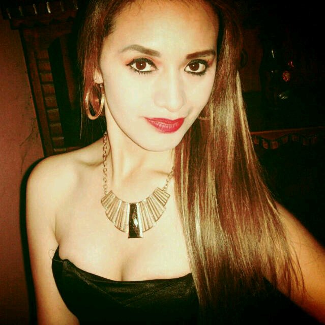 Paz y amor , para todos 💓💕💞 Florista, Organizador de eventos, Licda. en Derechos Humanos, amante de los libros.