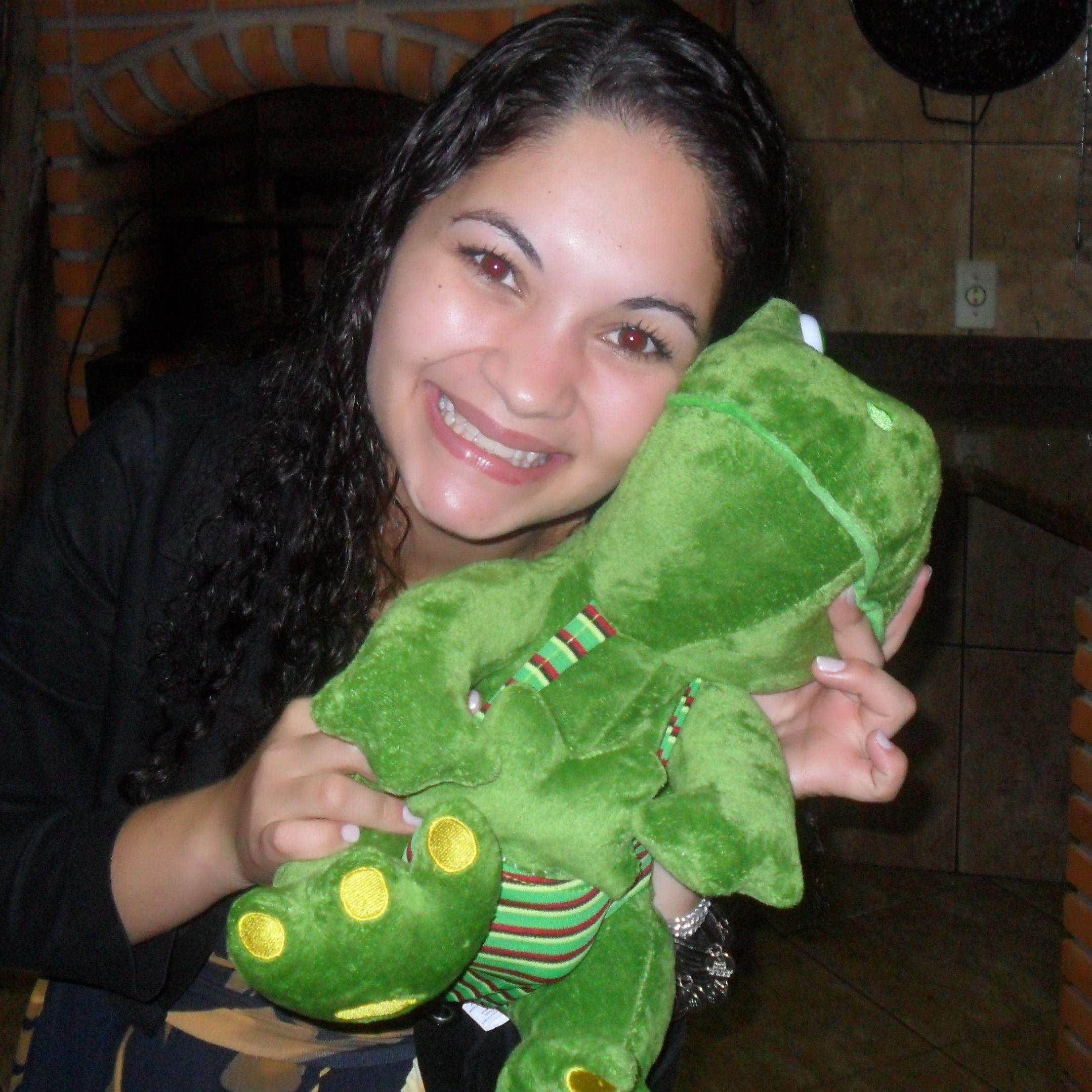 MaiaraArantes's profile picture. 