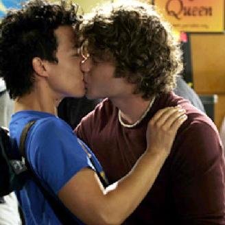 Name's Riley and I am gay I kissed Peter and ended up dating Zane we broke up but I still love him. #Blurredline
