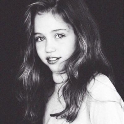 SiaBrooksHL's profile picture. Im a pretty kitty so lick my titties.