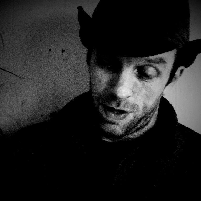 Frooki Music is a small independent studio and label based in Fife, Scotland.