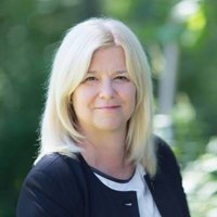 Arlene VanderBeek (@arlenevandrbeek) Twitter profile photo