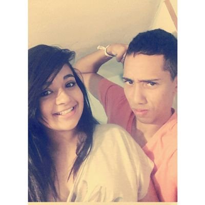 We're just two lost souls ♪