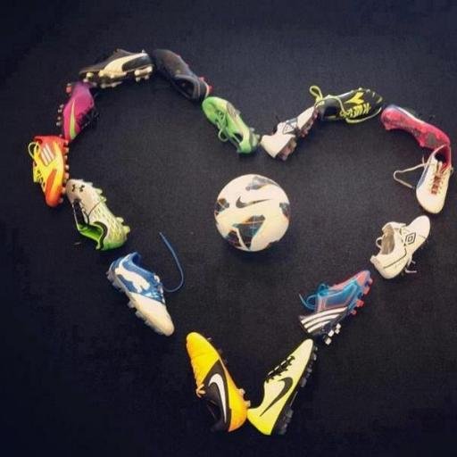 Esta es una cuenta dedicada a mostrar las mejores fotos o frases del deporte que nos apasiona a todos, el fútbol.