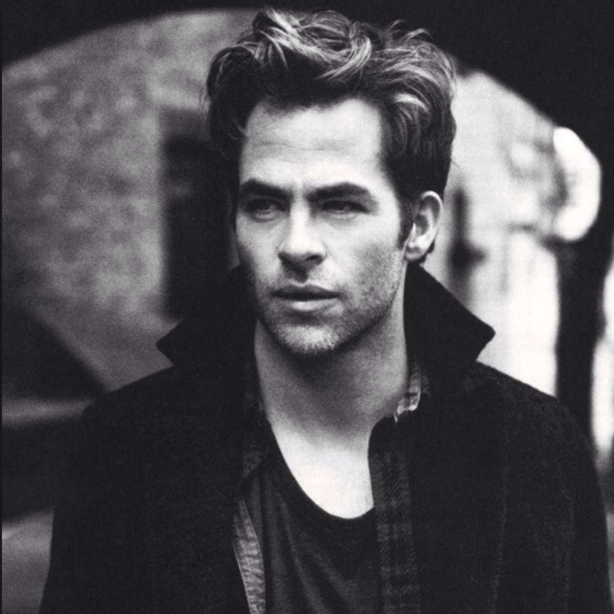 ~Captain of the USS Enterprise~ {#RP | #MV | #Single | #Literate | #StarTrek | 18+ content}