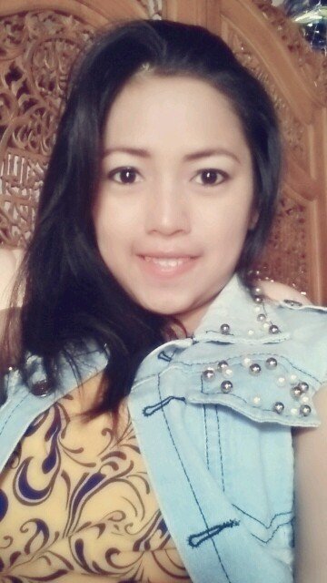 Low profile-simple-smile-strong-love @dk_gicul :)))