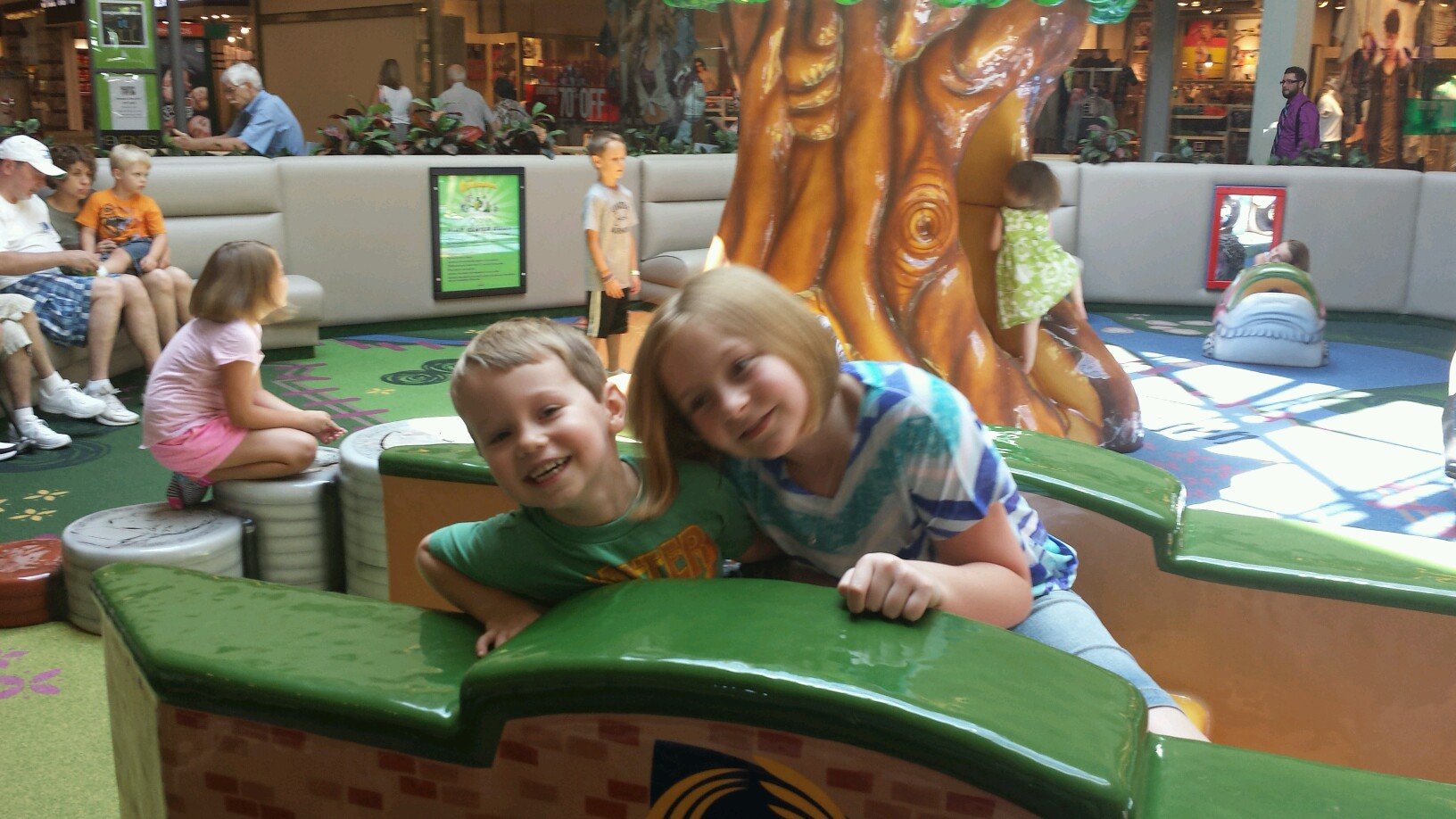 mommacash04's profile picture. 