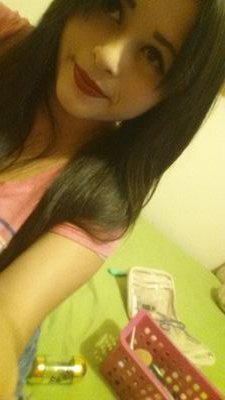 Holis!!♡ dame follow, devuelvo!
Belieber & coder de ♡
bye baby :* 
Tijuana, Bitches