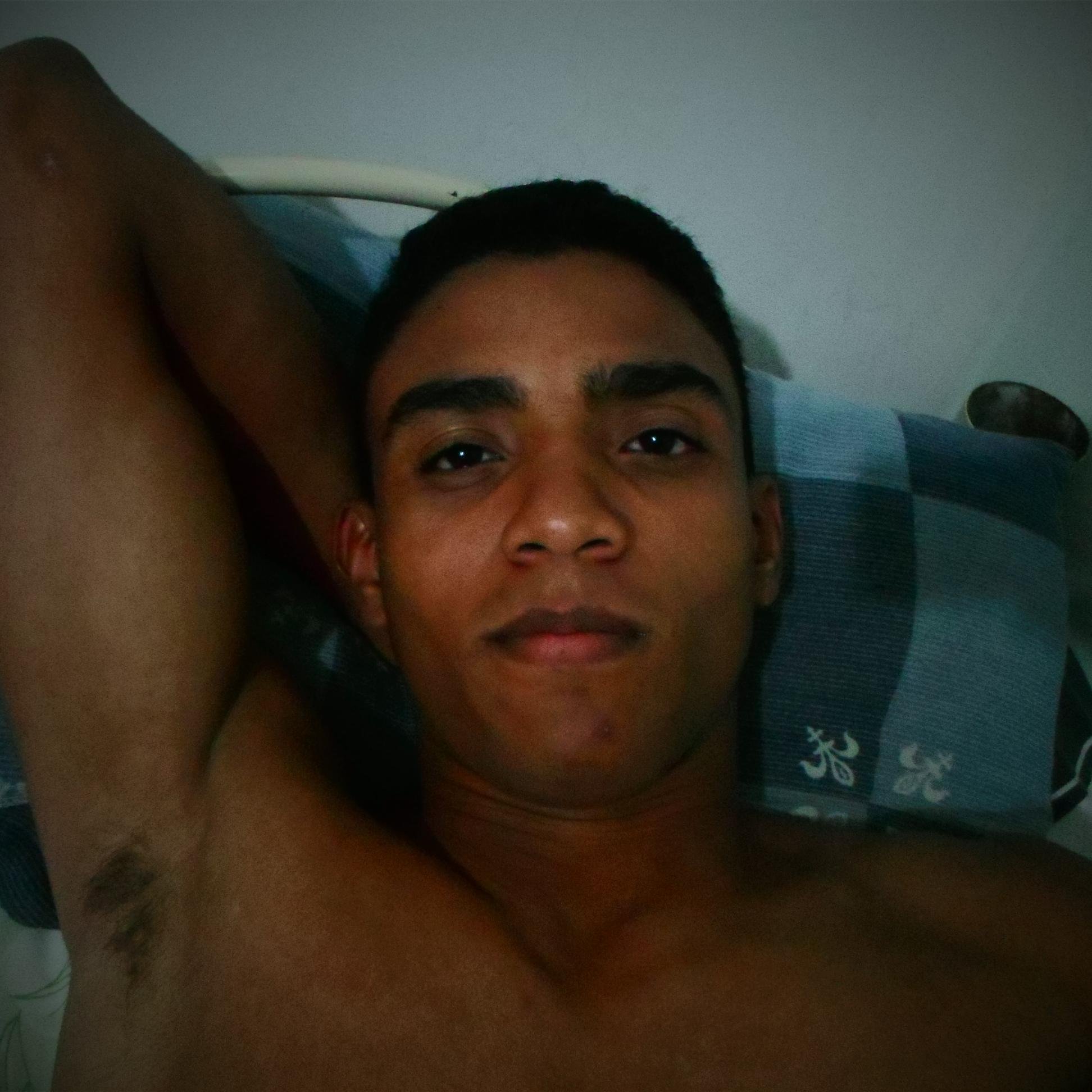 Nem todos os DIAS terminam como queremos, mas todos os dias podem começar como SONHAMOS.