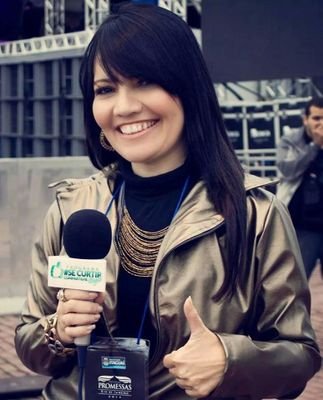 Sou Cantora Gospel e  Apresentadora de TV,  Produtora na RG Music Marketing e Mídia. https://t.co/oyT8iPvlNu e https://t.co/85V6v8BxUc