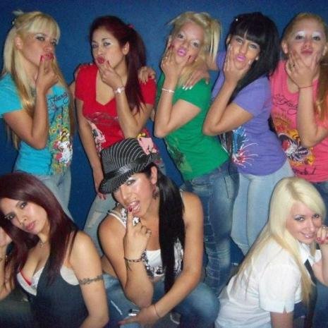 lasdosloquitas's profile picture. 