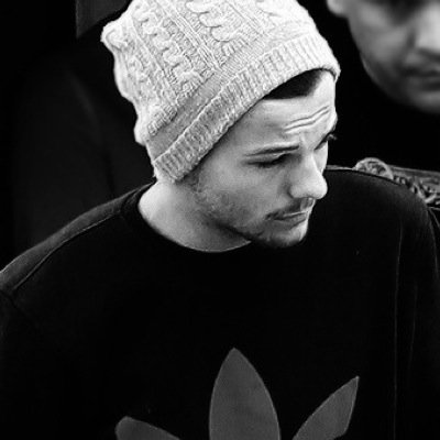 Follow my main @niallinati