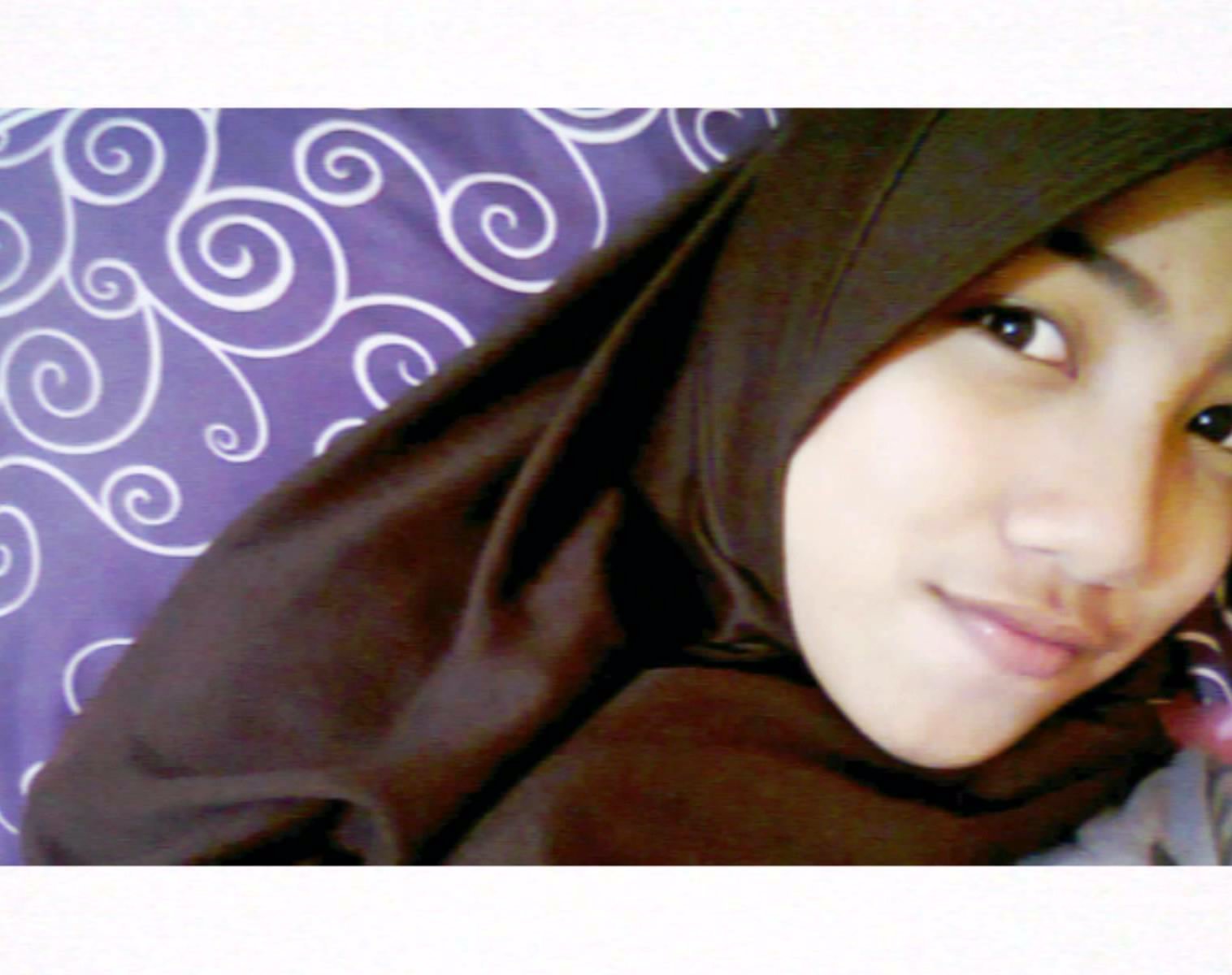 Salmaafz's profile picture. 