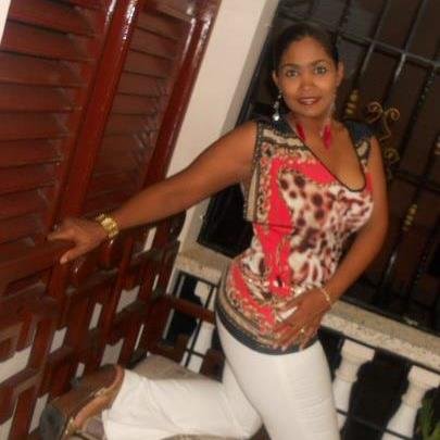 Abogada, Hermana, Amiga, pero lo mejor es ser Madre de dos Tesoros gracias Dios por ese privilegio maravilloso de la creación. Orgullosamente Puertoplateña