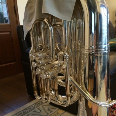 funasshi_tuba's profile picture. TJHS 吹部です、最近不登校気味っす笑笑