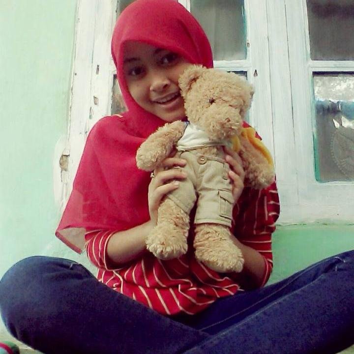 NurfauziahShely's profile picture. Follback Just Mentions :) ({})