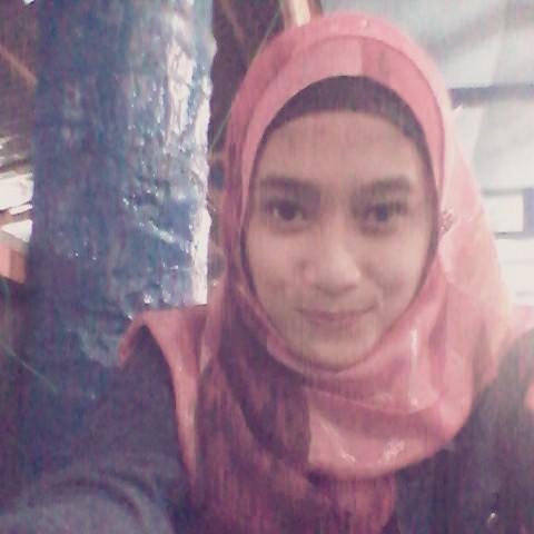 oktavia_eva's profile picture. 