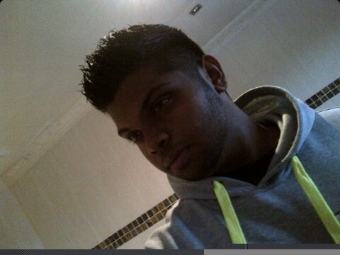 YoshlanP1111's profile picture. 