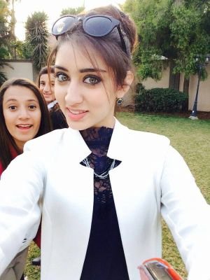 imanosman13's profile picture. 