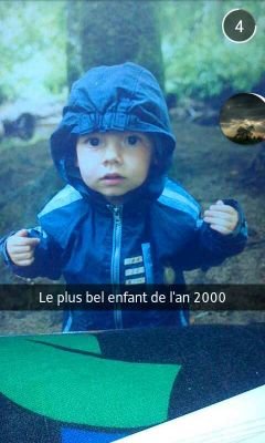 Toujours le gangsta 
→@HisMathHellYeah