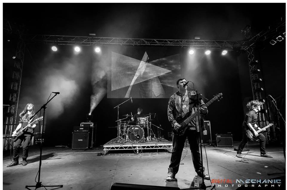 tbtrband's profile picture. 4 PIECE YOUNG DYNAMIC ROCK/PUNK 
BAND 

BILLY CHAMBERLAIN- BASS/VOCAL 

TOM ION - LEAD GUITAR 

HAROLD BILLINGHAM - RHYTHM GUITAR 

SAM ROSSALLINI- DRUMS