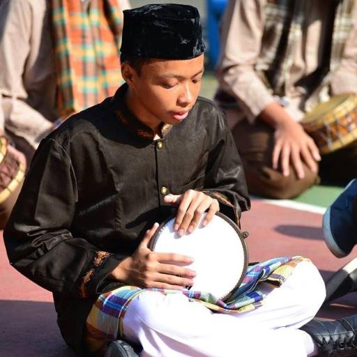 Saat kita menghadapi masalah,jangan katakan pada Allah aku punya masalah,tapi katakan pada masalah aku punya Allah|SMAN31|@rohis31 |https://t.co/aKjysegc6M|