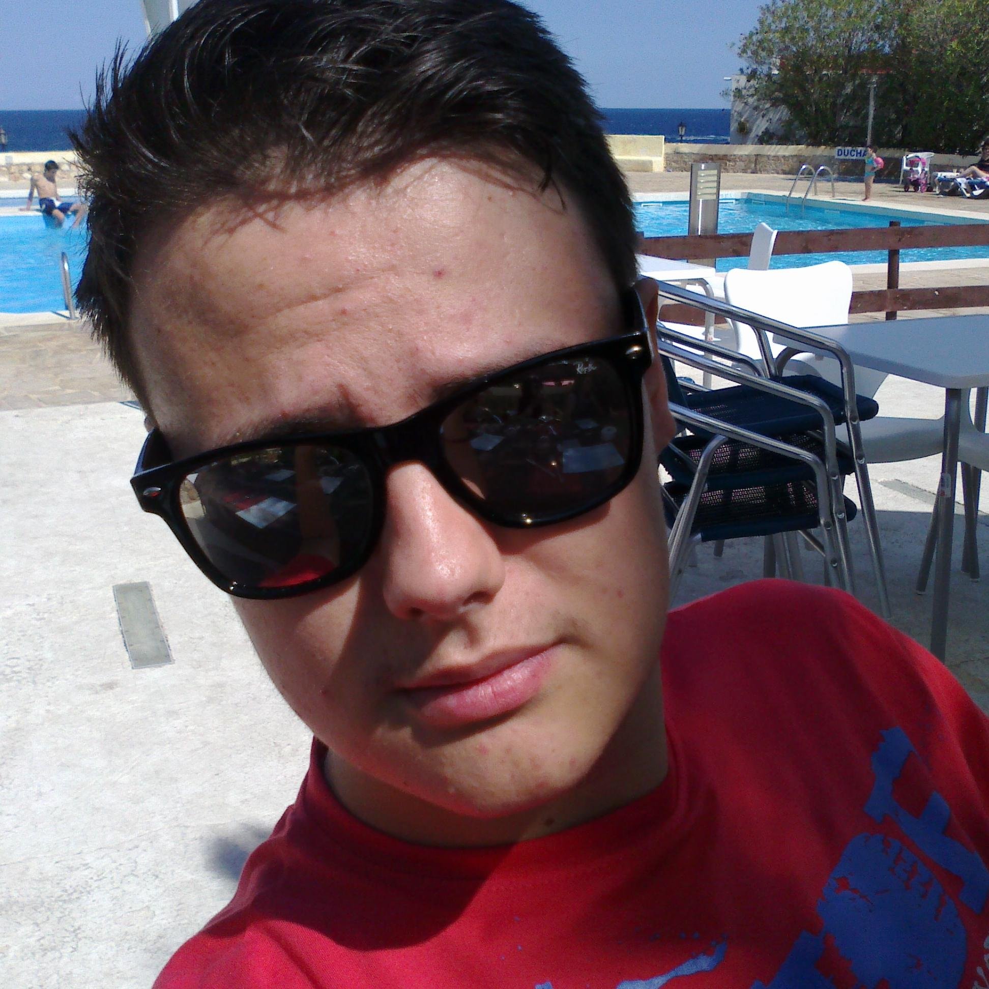 MrXesCo's profile picture. It's not unusual to have fun with anyone