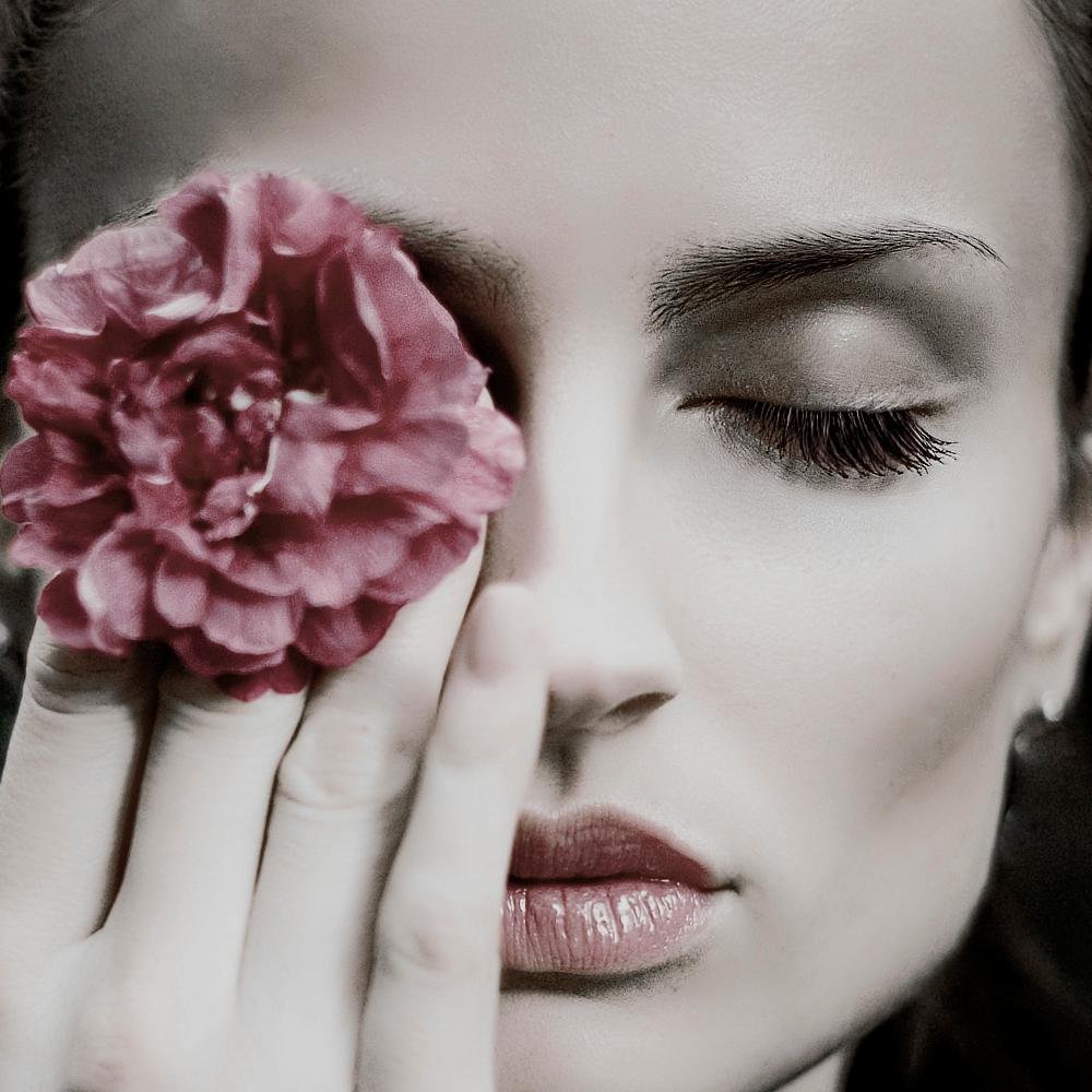 #journalist #actress #singer #model #muse #dreamer #art #lover #ukrainian #patriot #fighter #for #justice