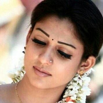 தந்தை வழி நடப்பவள்.தல ரசிகை.@Priya1subramani  ஐடியில் என்னை பாலோ பண்ணவும்.