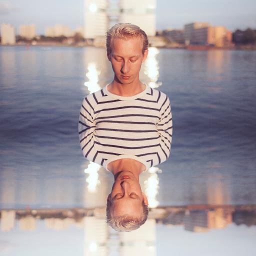 Dutch / Deephouse DJ & Producer / Alround Music Enthousiast / Student