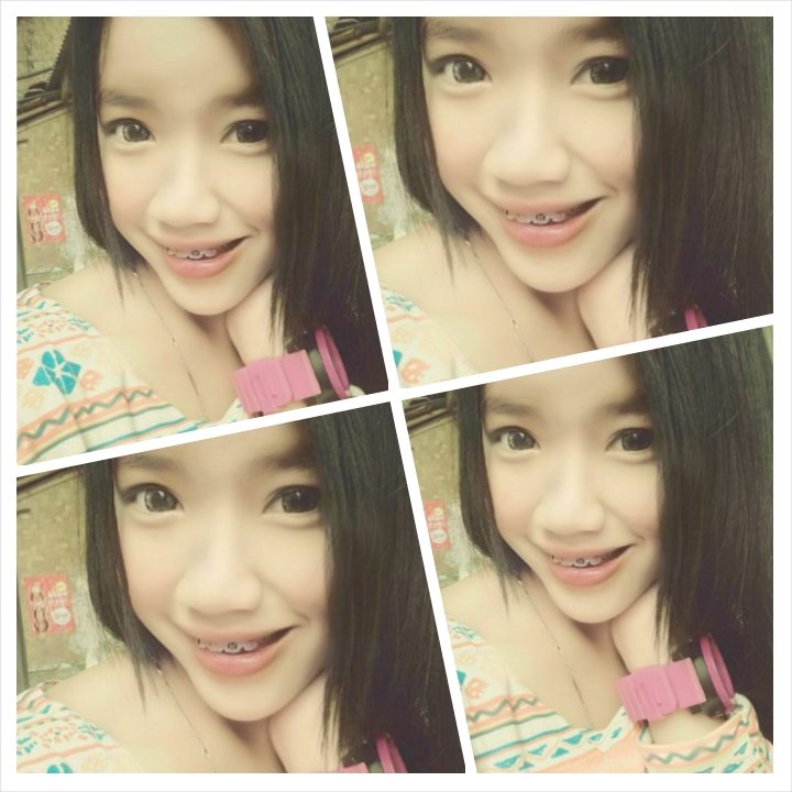 Riskaa_AR's profile picture. Simple{}