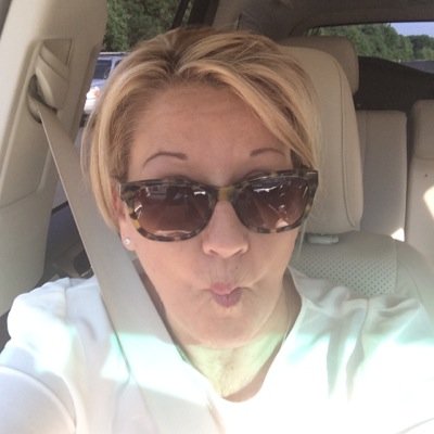 vickilynne62's profile picture. 