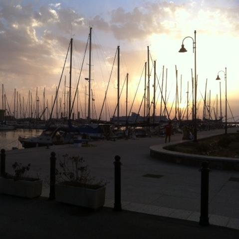 L'approdo turistico Marina Turritana a Porto Torres (SS) è stato inaugurato nel giugno 2013.
E’ sito all’interno del porto commerciale di Porto Torres.