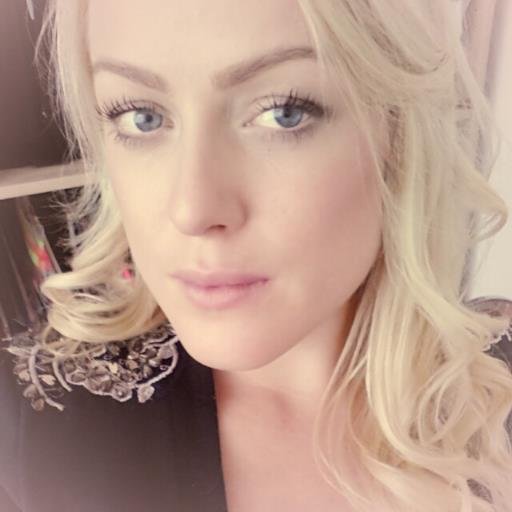 Auteur, tekstschrijver, columnist