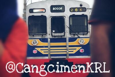 menomentari seputar masalah dan berbagai cerita tentang commuterline