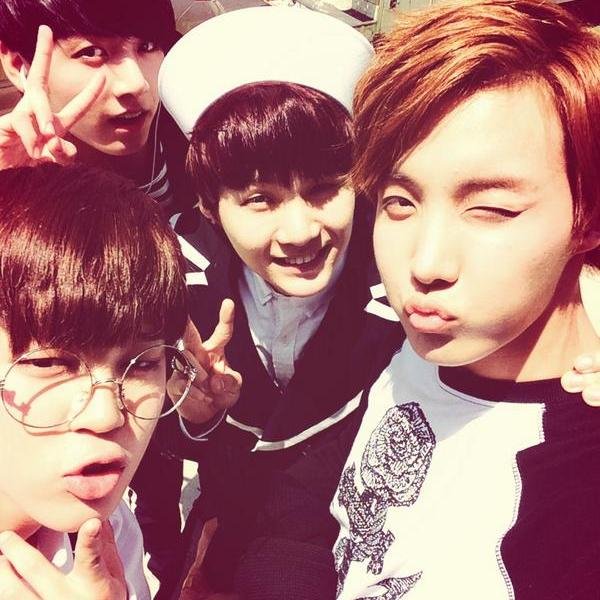 btsugamis's profile picture. BTS