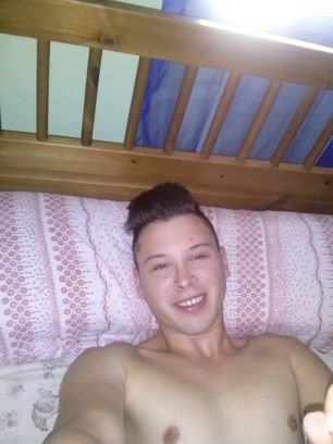 Xuliko21's profile picture. UN GUAPO DEL 92.A UNA MUJER SE LE MOJA LAS BRAGAS NO LOS OJOS.VIVO EN UNA CARRERA CONSTANTE,PORQUE MI VIDA ES UNA CARRERA PARA SER EL MEJOR.ACHO DE MURCIA CITY.