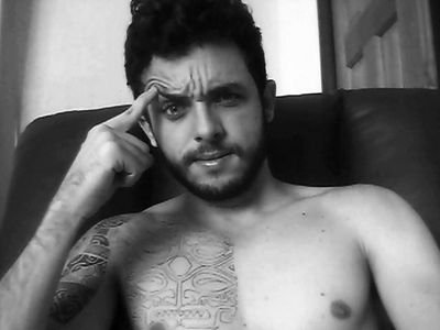 eu queria sumir no mundo apenas .