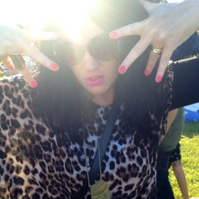 tanyagarnett75's profile picture. 