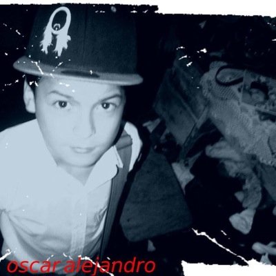 HOLA!! soy un chico de party y me gusta las personas sinceras :) puedes desirme Oscar y soy Dj…